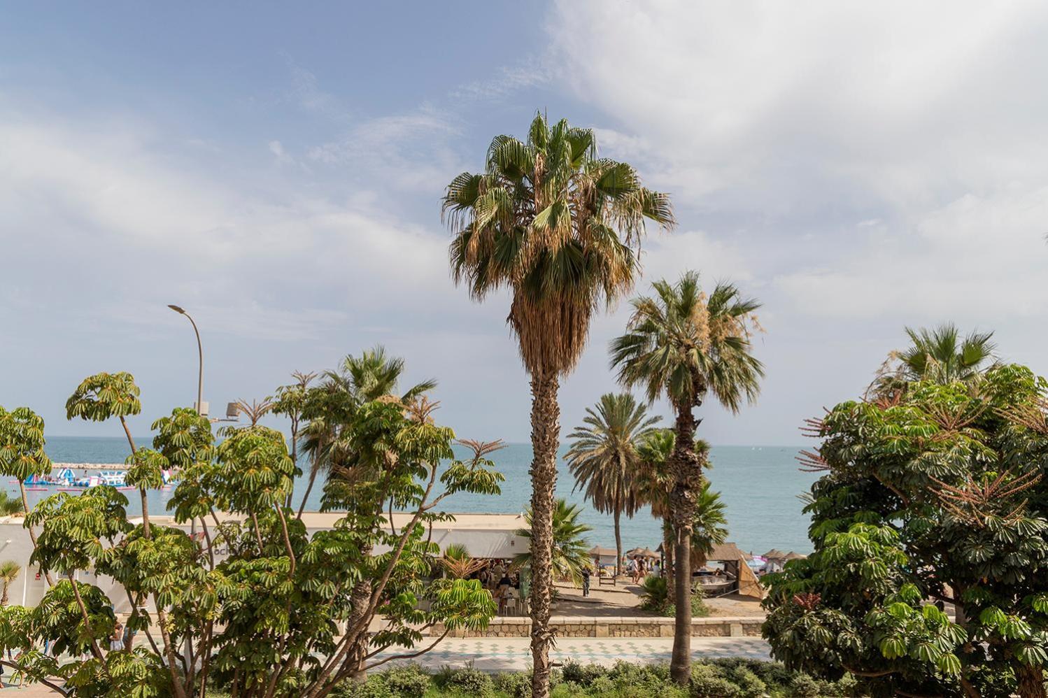 Primera Linea De Playa - Málaga Extérieur photo